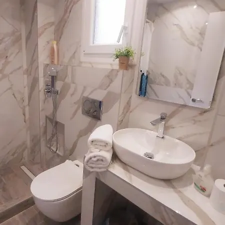 Tsimiski 31. Luxury Apartment *