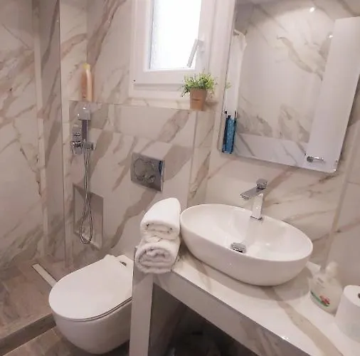 Tsimiski 31. Luxury Apartment *